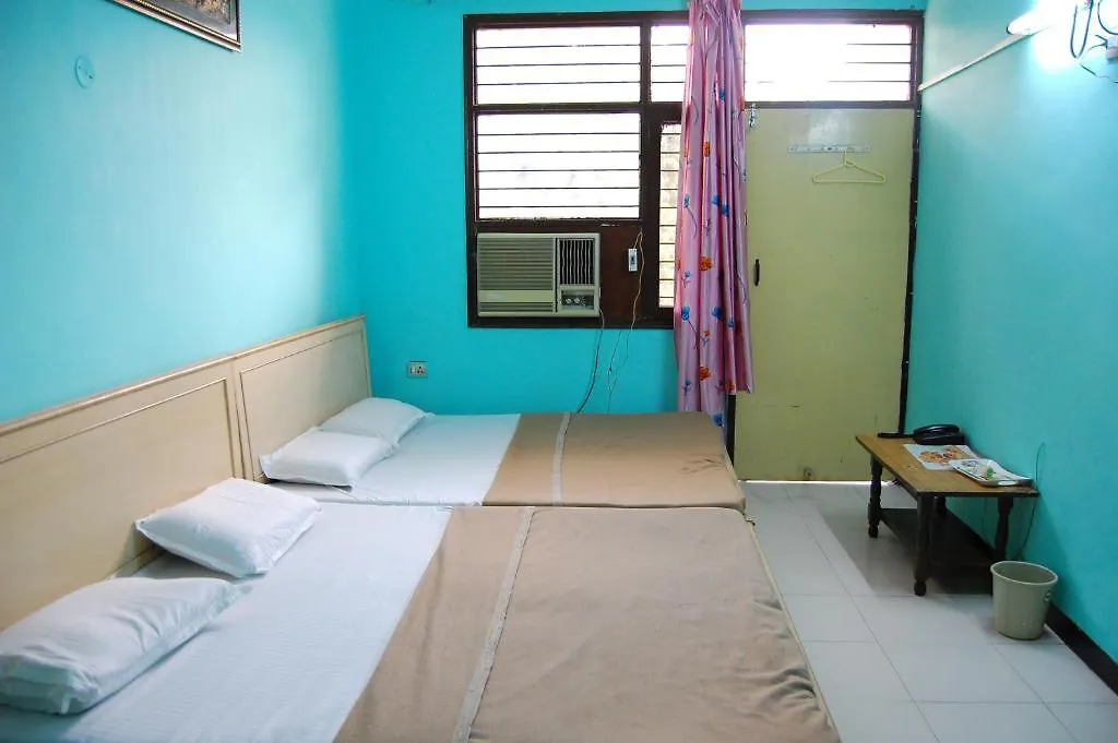 Hotel Viren Plaza Agra  0*, Agra (Uttar Pradesh)
